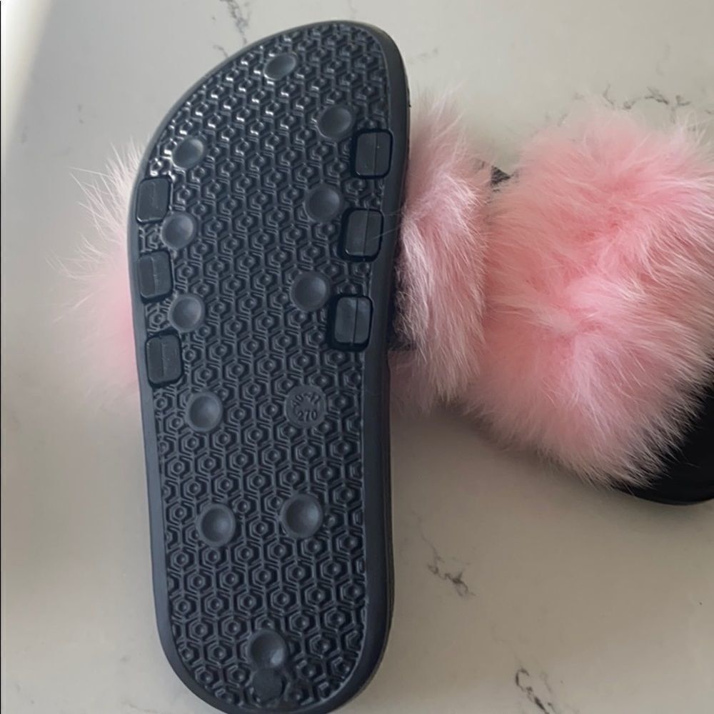 ‎Pink Real Fur Open Toe Slides - Picture 2 of 2